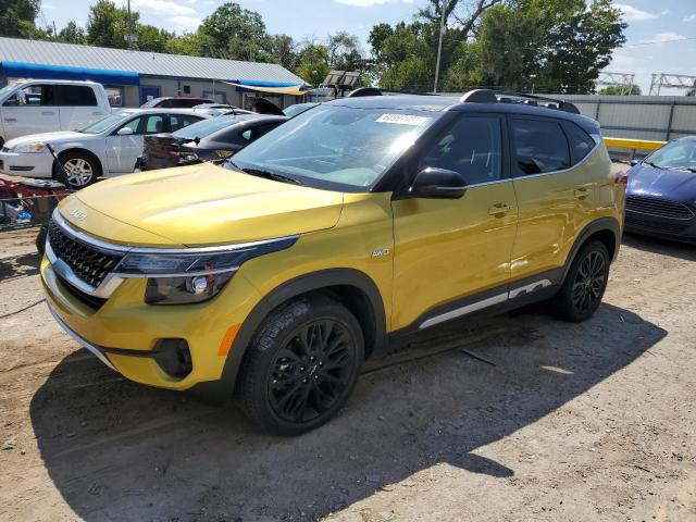  Salvage Kia Seltos