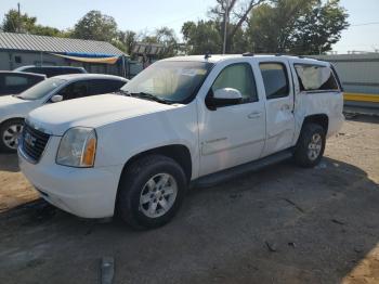  Salvage GMC Yukon