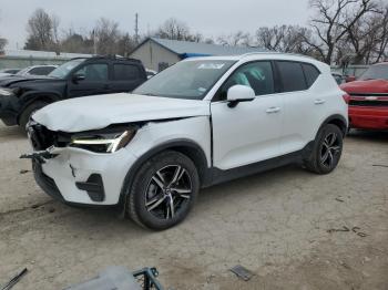  Salvage Volvo Xc40 Core