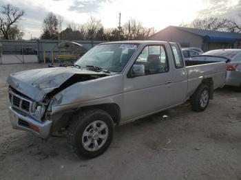  Salvage Nissan Titan