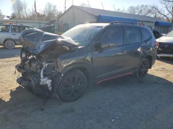  Salvage Subaru Forester