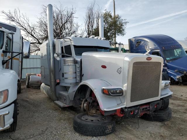  Salvage Peterbilt 389