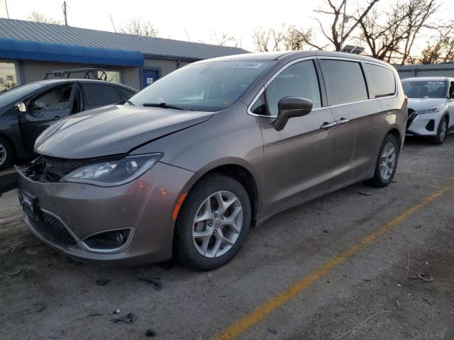  Salvage Chrysler Pacifica