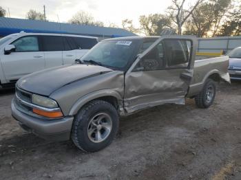  Salvage Chevrolet S-10