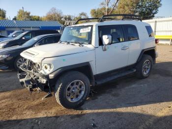  Salvage Toyota FJ Cruiser