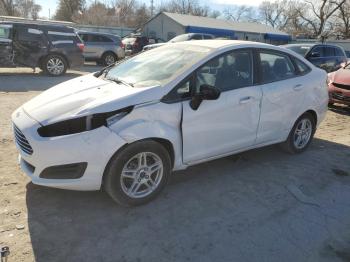  Salvage Ford Fiesta