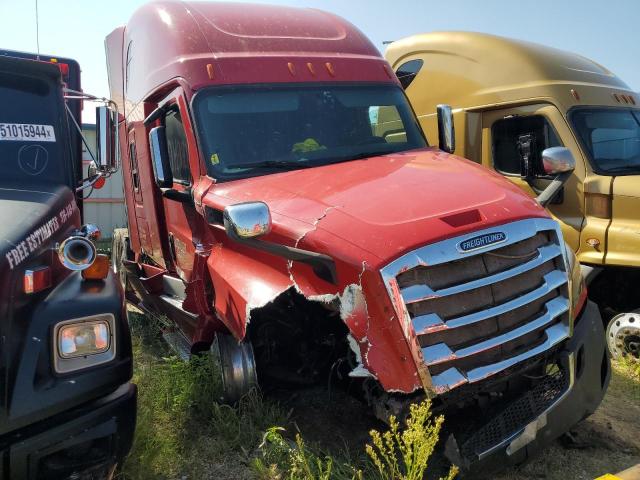  Salvage Freightliner Cascadia 1