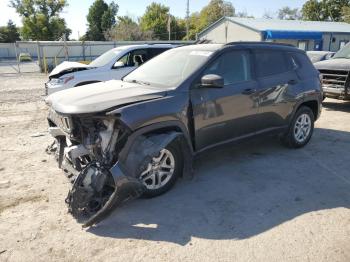  Salvage Jeep Compass