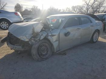  Salvage Chrysler 300