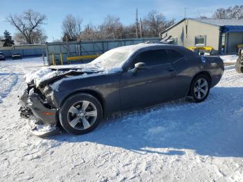  Salvage Dodge Challenger