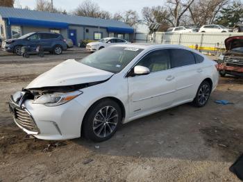  Salvage Toyota Avalon