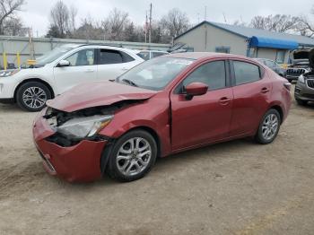  Salvage Toyota Yaris