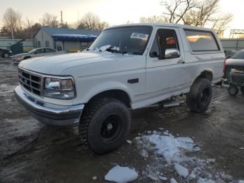  Salvage Ford Bronco