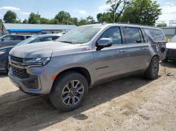  Salvage Chevrolet Suburban