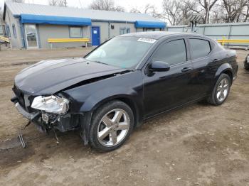  Salvage Dodge Avenger