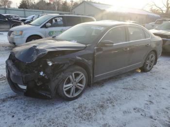  Salvage Volkswagen Passat