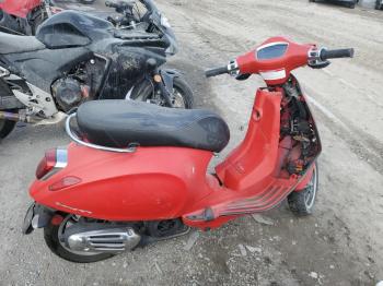  Salvage Vespa Primavera 