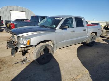  Salvage Dodge Dakota