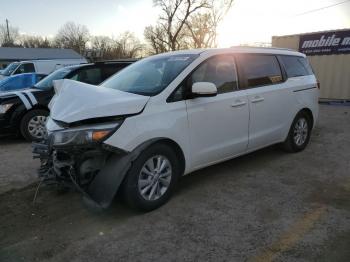  Salvage Kia Sedona