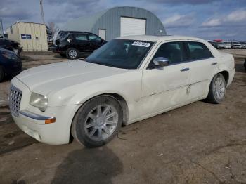  Salvage Chrysler 300