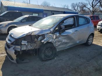  Salvage Ford Fiesta