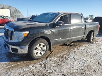  Salvage Nissan Titan