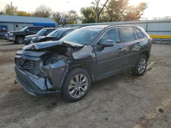  Salvage Toyota RAV4