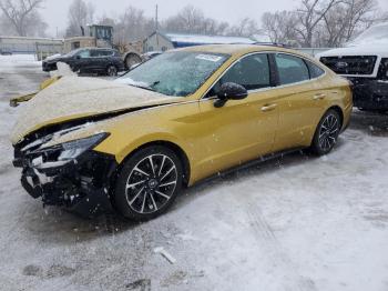  Salvage Hyundai SONATA