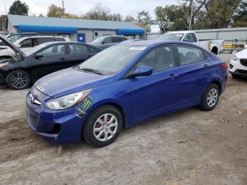  Salvage Hyundai ACCENT