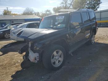  Salvage Jeep Commander