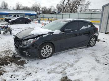  Salvage Mazda 3