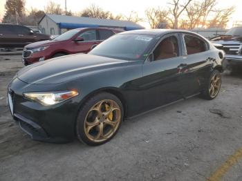  Salvage Alfa Romeo Giulia