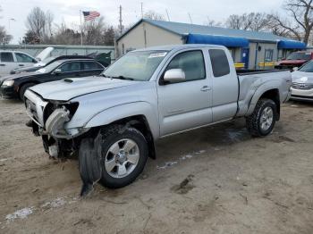  Salvage Toyota Tacoma