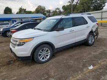  Salvage Ford Explorer