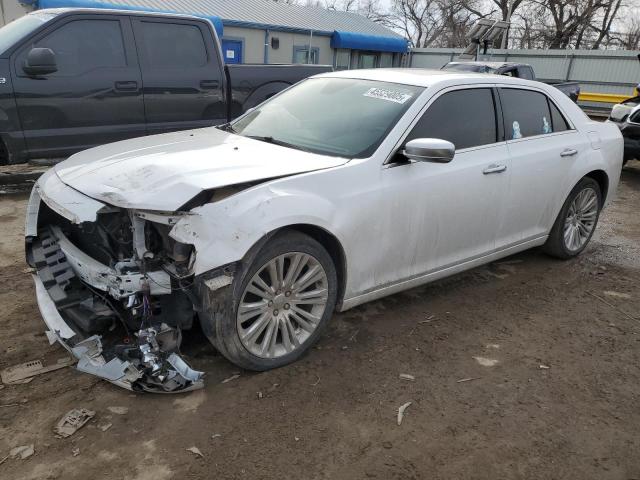  Salvage Chrysler 300