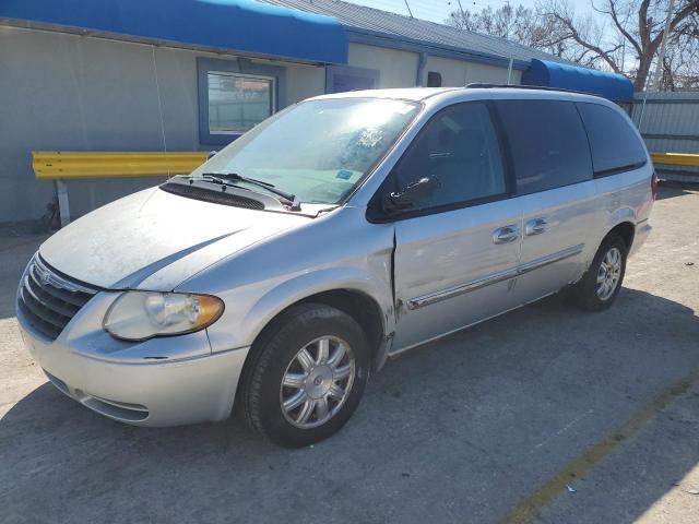  Salvage Chrysler Minivan