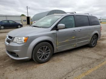  Salvage Dodge Caravan