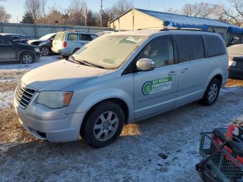  Salvage Chrysler Minivan