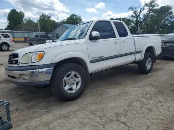  Salvage Toyota Tundra