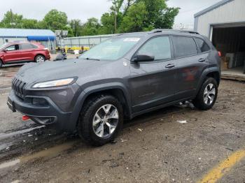 Salvage Jeep Cherokee