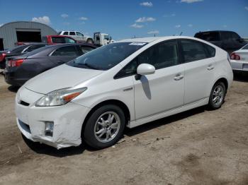  Salvage Toyota Prius