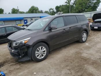  Salvage Kia Sedona