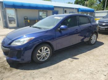  Salvage Mazda 3