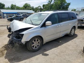  Salvage Chrysler Minivan