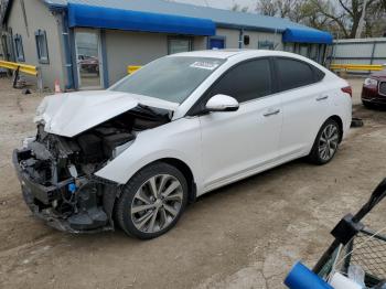  Salvage Hyundai ACCENT