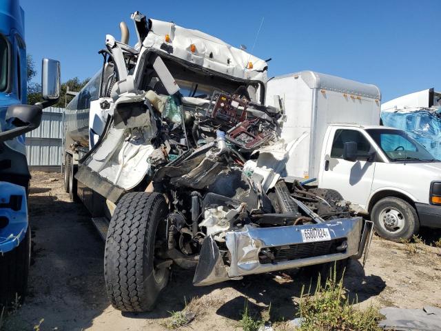  Salvage Freightliner M2 106 Med