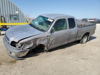  Salvage Toyota Tundra
