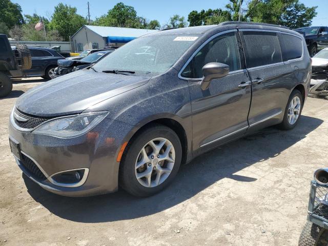  Salvage Chrysler Pacifica