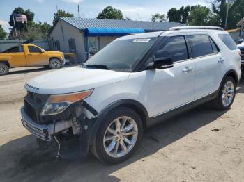  Salvage Ford Explorer