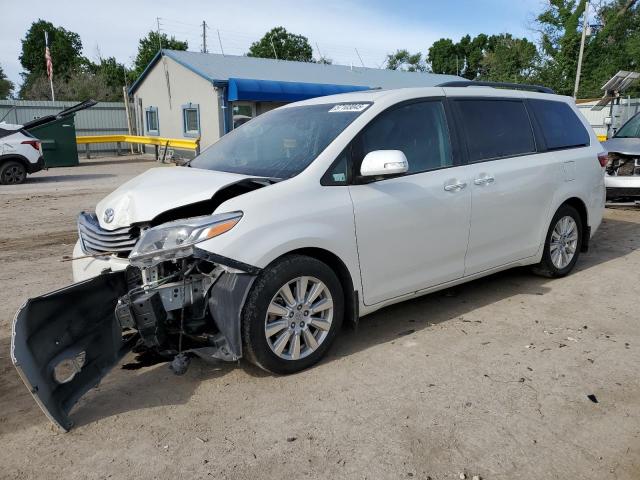  Salvage Toyota Sienna